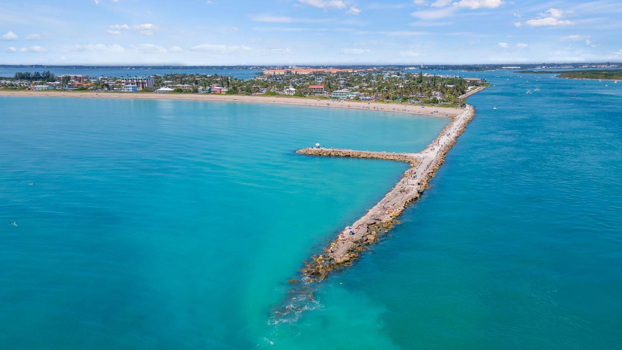 Oceanfront Inn, Inlet View Room, King Bed, #14 Fort Pierce Εξωτερικό φωτογραφία